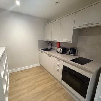 Standard Studio - Image 2